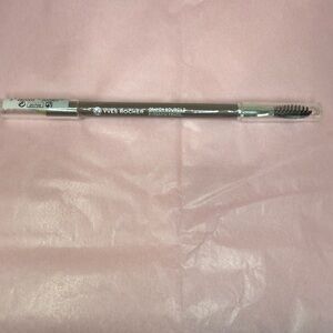 New in Package Yves Rocher Eyebrow Pencil with an Attached Brush in Dark Brown